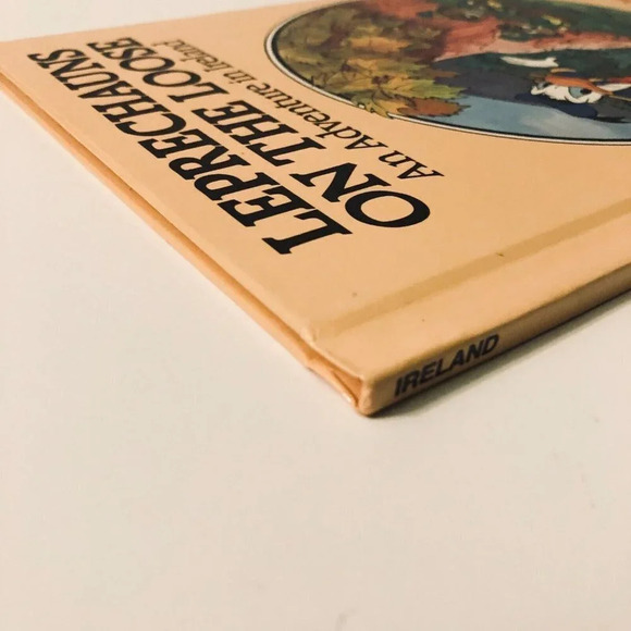 Vtg Disneys Small World Library Leprechauns On The Loose Adventure In  Ireland - Picture 5 of 15